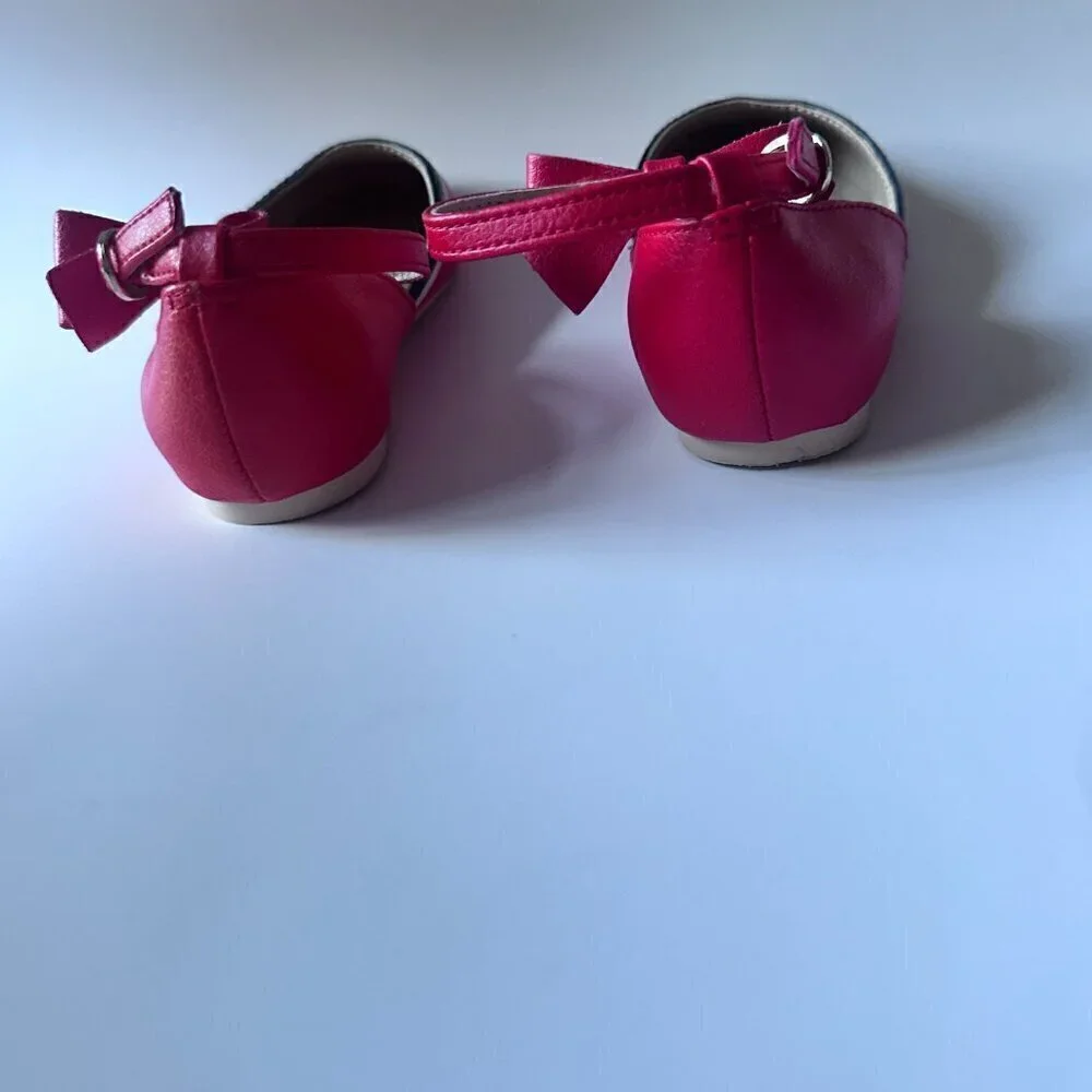 Janie and Jack Girl's Pieced Ballet Flat. Red, white, Navy Blue. Size - 7